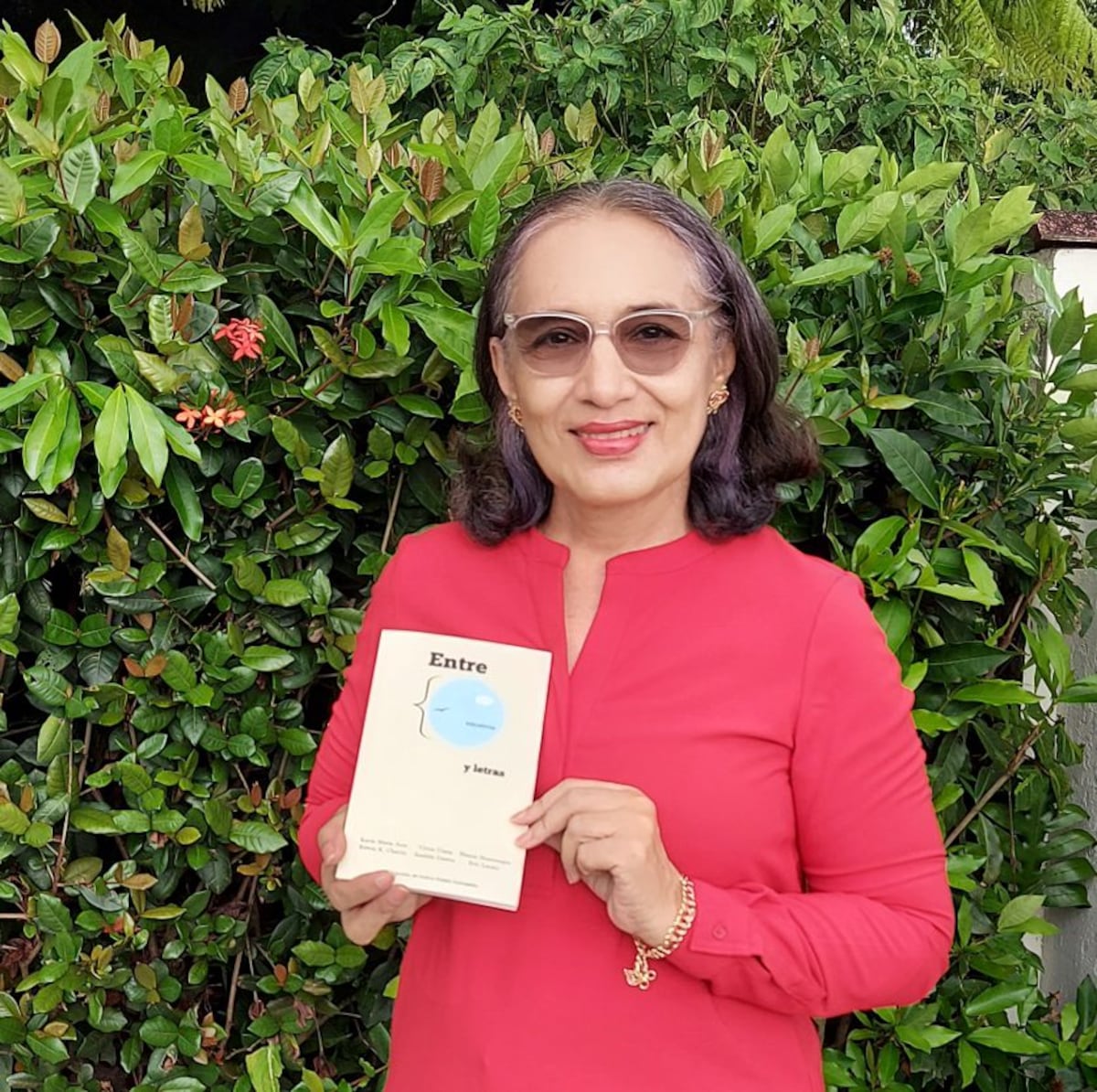 Entre encierro y letras, un libro de poemas panameños surgidos en cuarentena