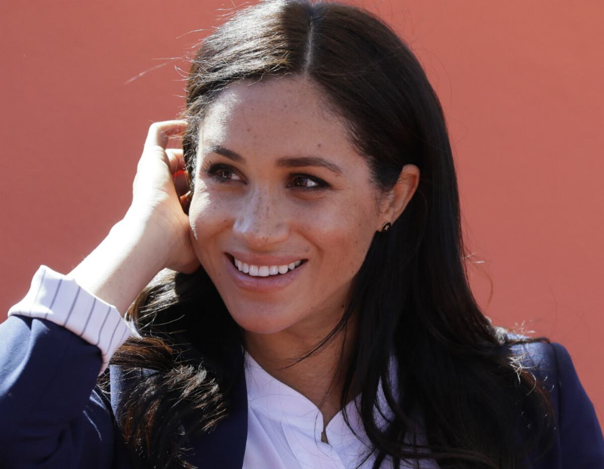 ¿Qué se hizo la duquesa Meghan en el rostro?