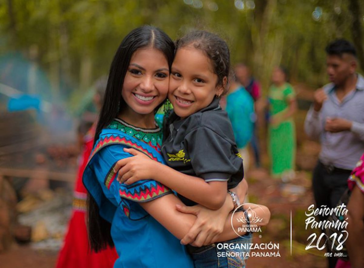 Rosa Montezuma visita su comarca por primera vez como Señorita Panamá