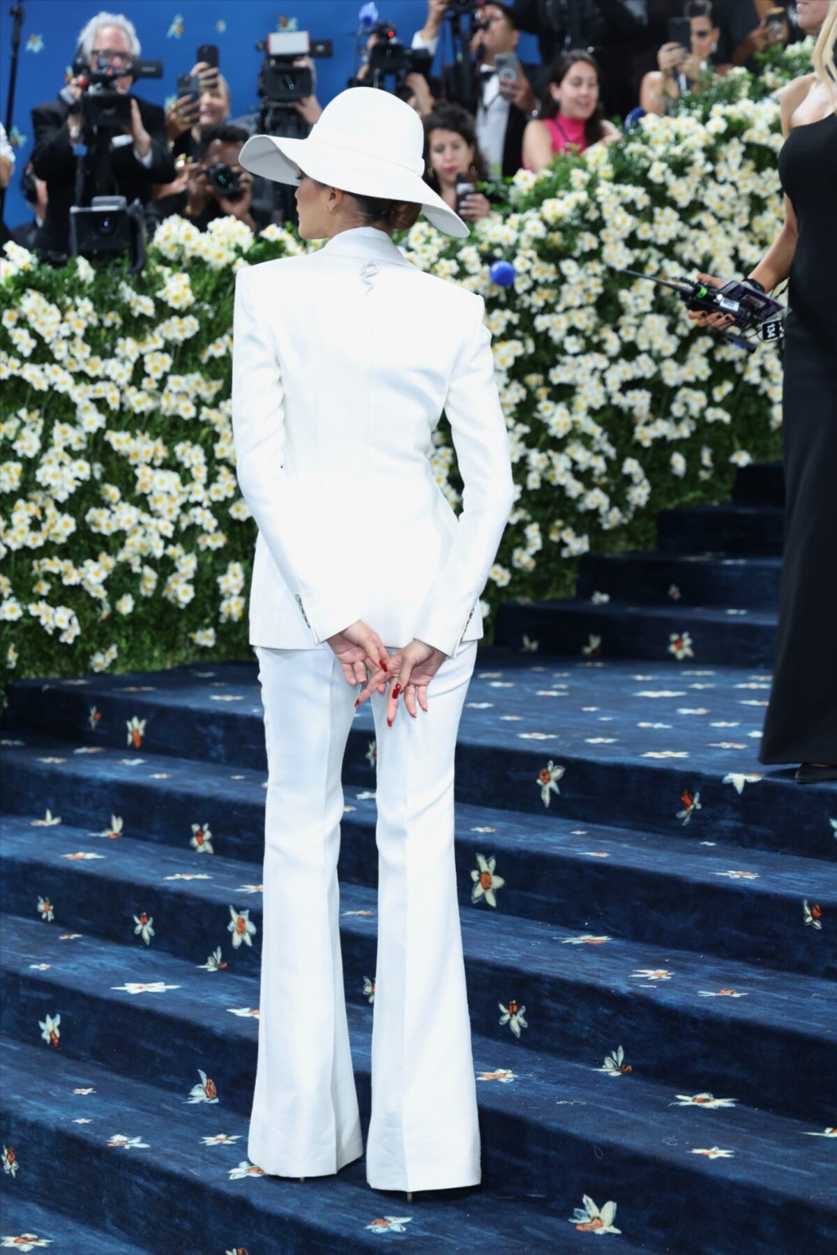 La princesa de Hollywood en la Met gala: Zendaya viste de Louis Vuitton, diseño de Pharell