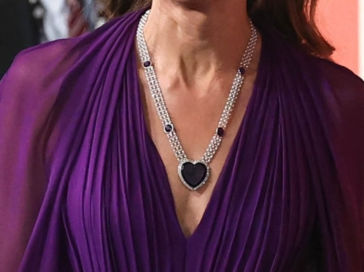 Kate Middleton y su ‘look’ morado para la premiere de ‘Digger’