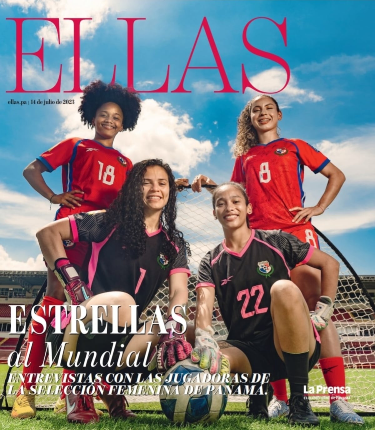 Jugadoras de la Selección Mayor Femenina en portada de revista Ellas edición impresa