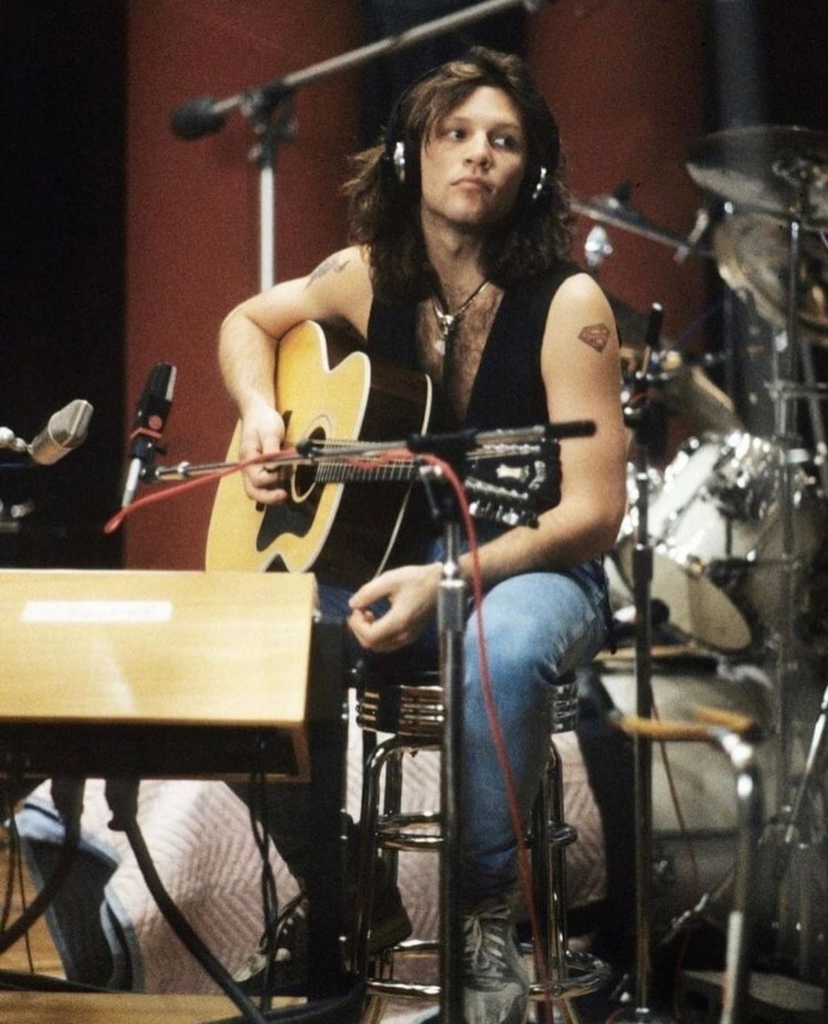 10 fotos que demuestran que Jon Bon Jovi permanece en nuestra lista #GuaposdeEllas 