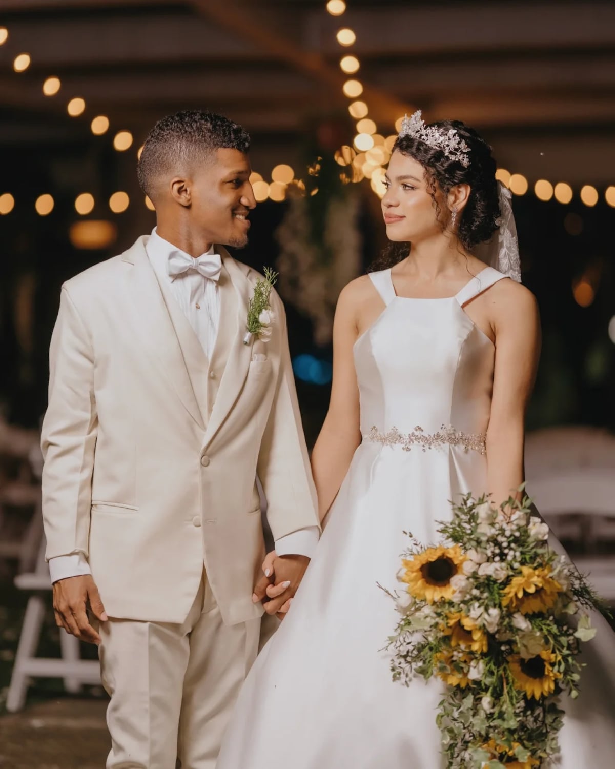 El vestido de novia de 20 dólares de una ‘influencer’ panameña: así lo encontró y lo transformó