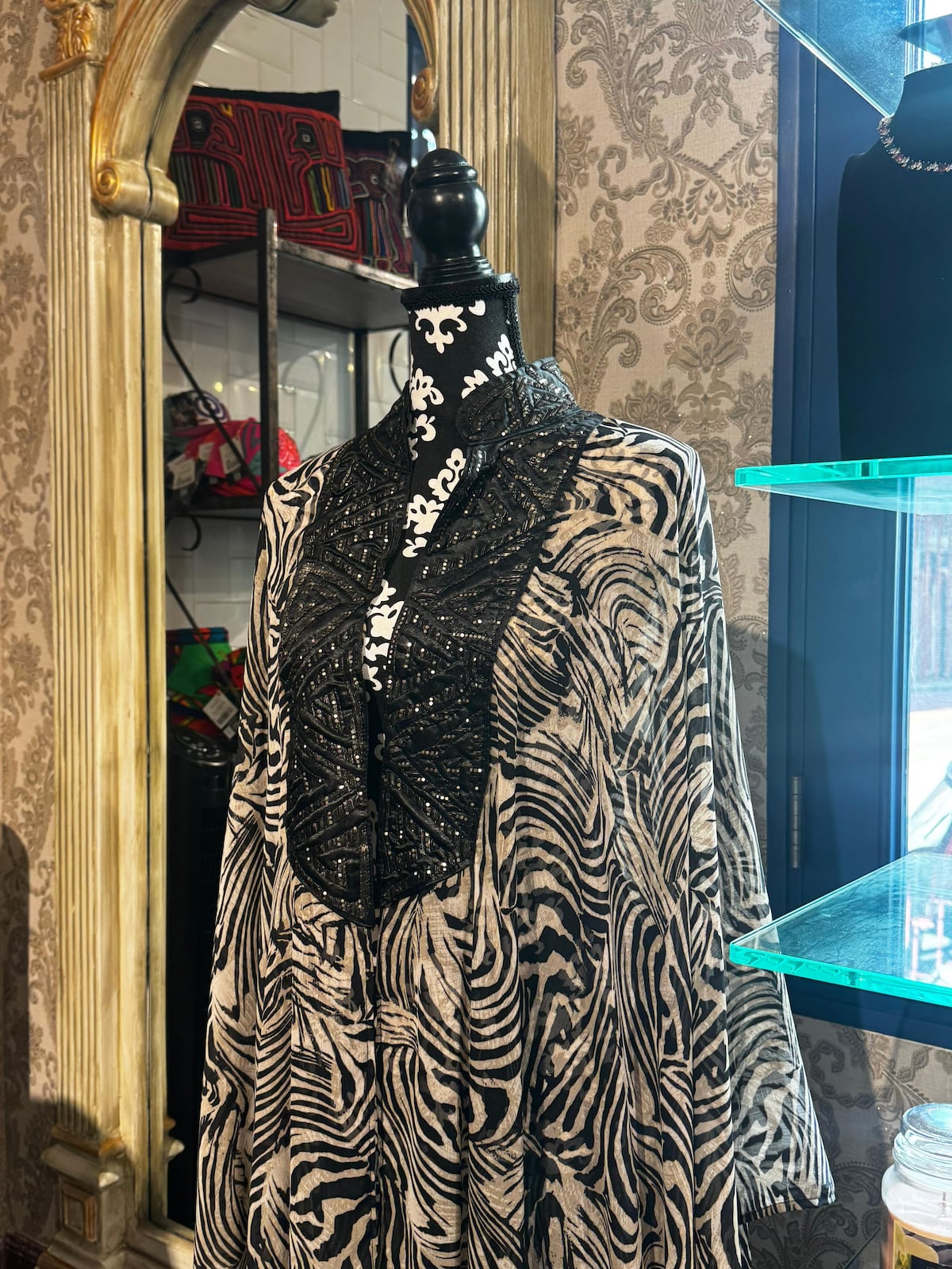 Moda nativa: la diseñadora panameña Jochebec Arjona inaugura su nueva boutique en Casco Viejo