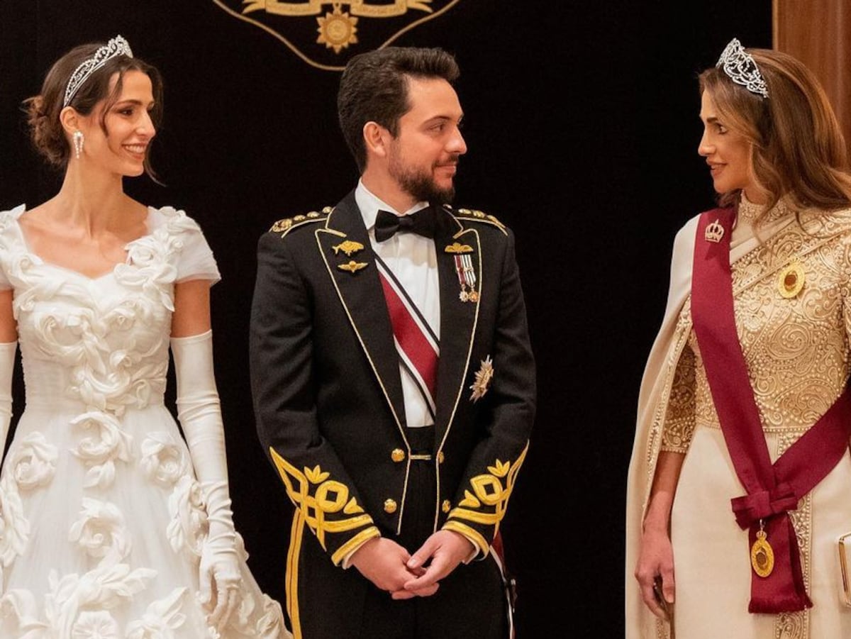 La reina Rania de Jordania, emocionada por la llegada de su primer nieto 