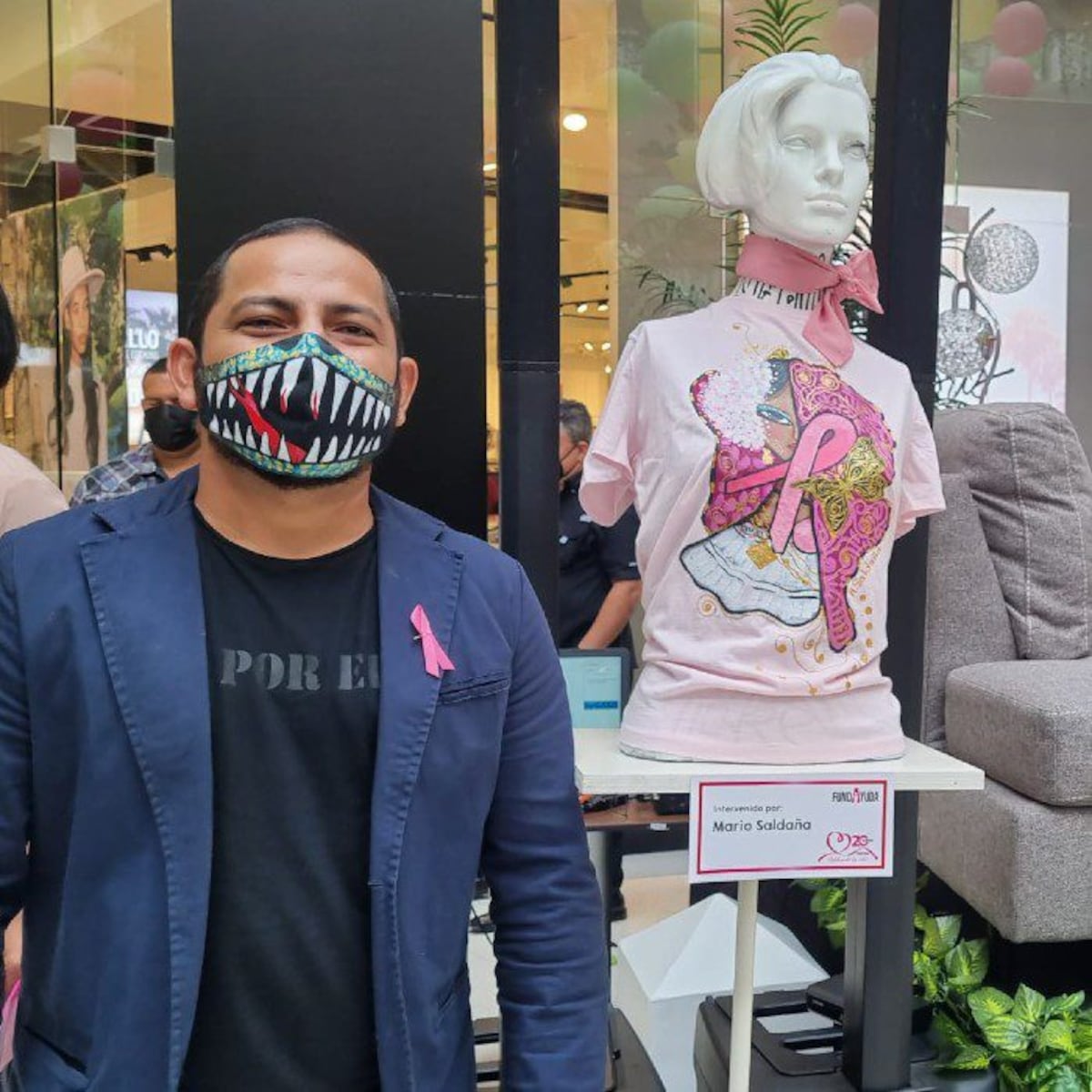 FundAyuda: el cáncer de mama también afecta a las mujeres jóvenes