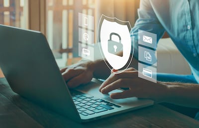 Día de Internet Seguro, proteger sin prohibir y educar para convivir en el mundo digital