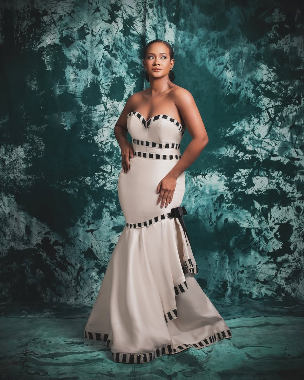 A 11 años de su coronación, Yomatsy Hazlewood vuelve a lucir el vestido con el que ganó Miss Panamá 2014