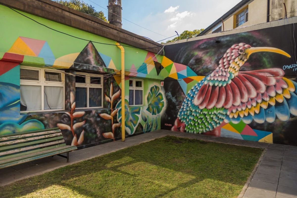 Documental El Tobar y cómo una panameña en Argentina crea arte que alivia