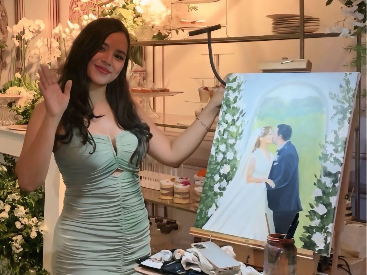 La artista panameña que pinta bodas en vivo y convierte recuerdos en obras eternas