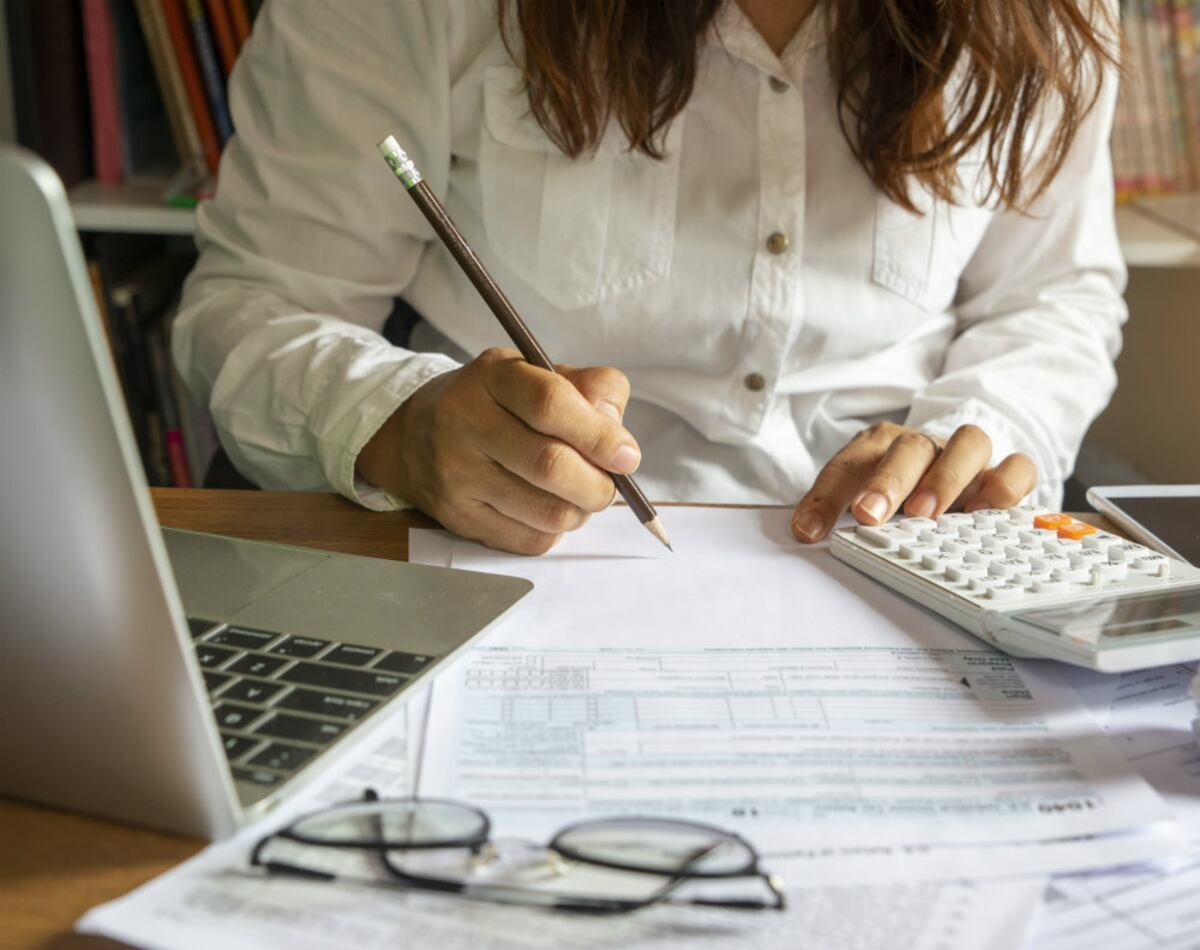 Así se deducen los gastos escolares ante la DGI en Panamá