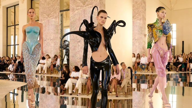Schiaparelli revoluciona con látex y silicona la Alta Costura parisina