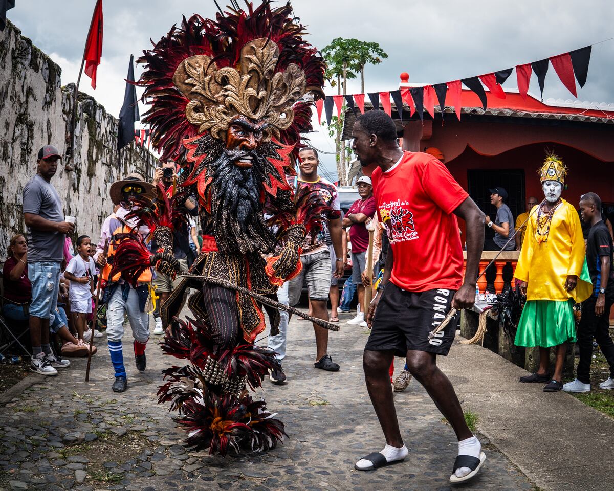 Tambor, máscara y libertad ancestral