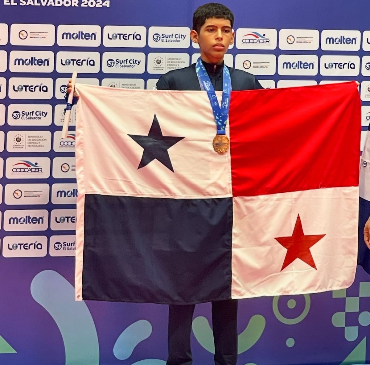 Jóvenes panameños brillan en Taekwondo con medallas de oro en los Codicader 2024