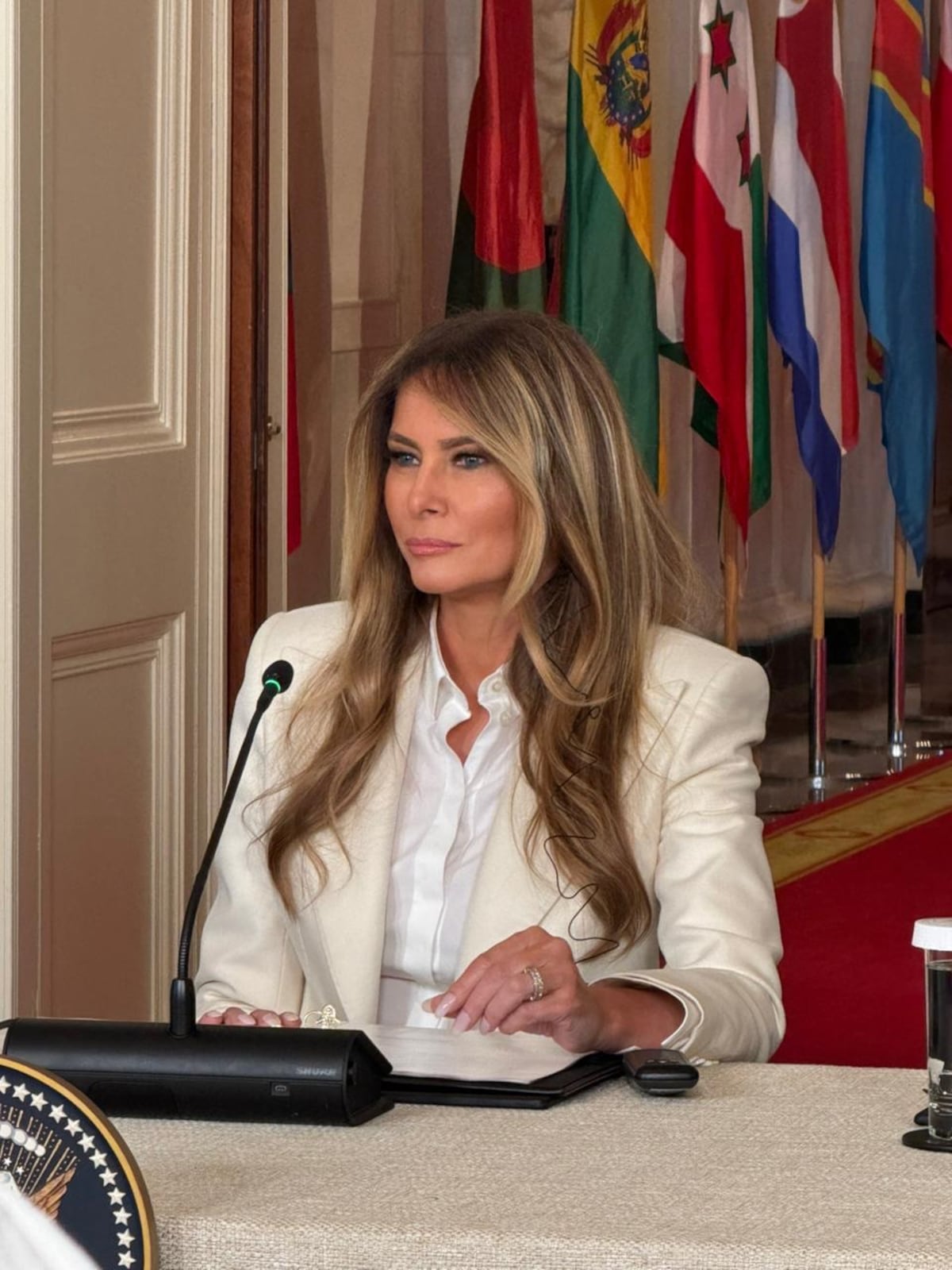 Maricel de Mulino, Melania Trump y un robot humanoide se reúnen en encuentro de primeras damas en la Casa Blanca 