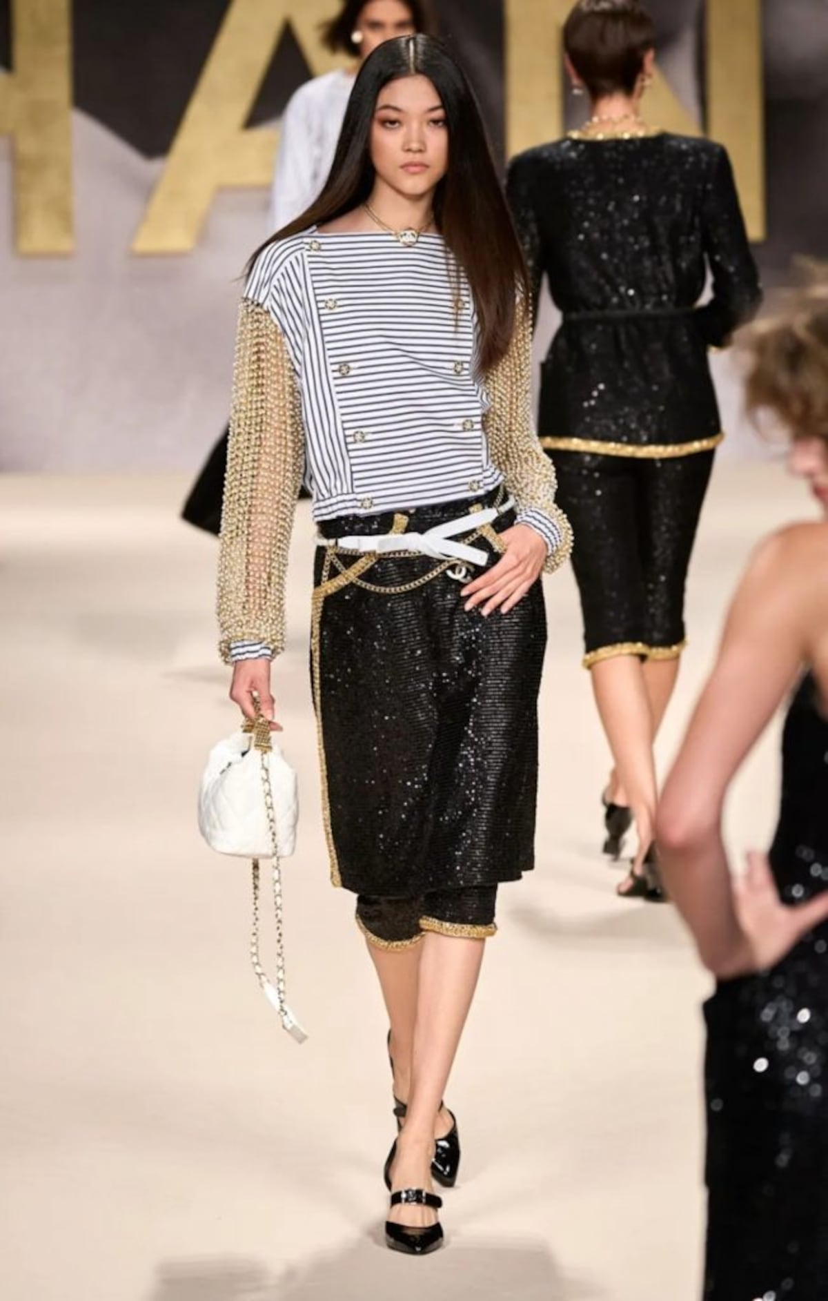 Brillo y ‘color block’: así se llevan sin fallar en el intento