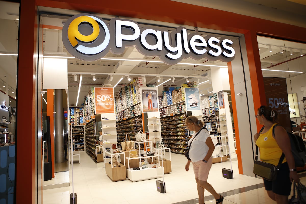 La tendencia se renueva: Redescubriendo la tienda renovada de Payless en Metromall