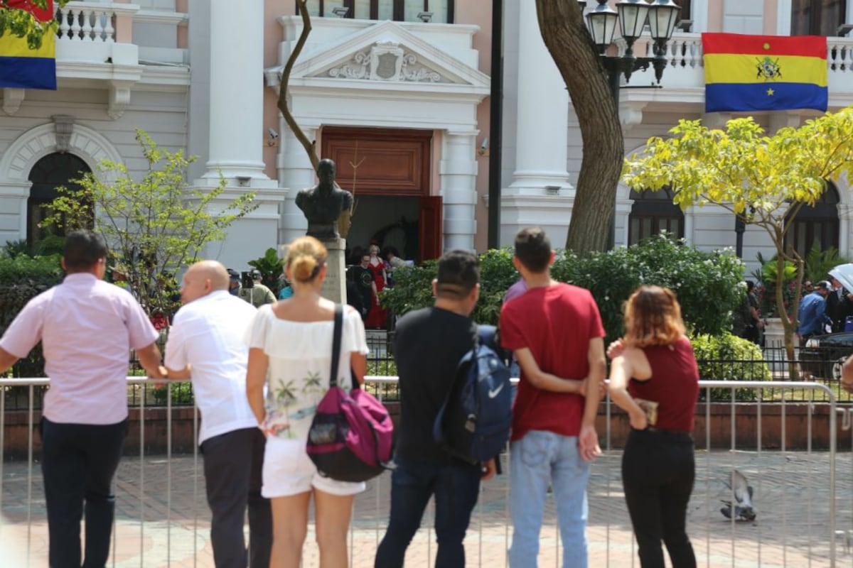 Margot Robbie como Harley Quinn, grabando en Casco Antiguo