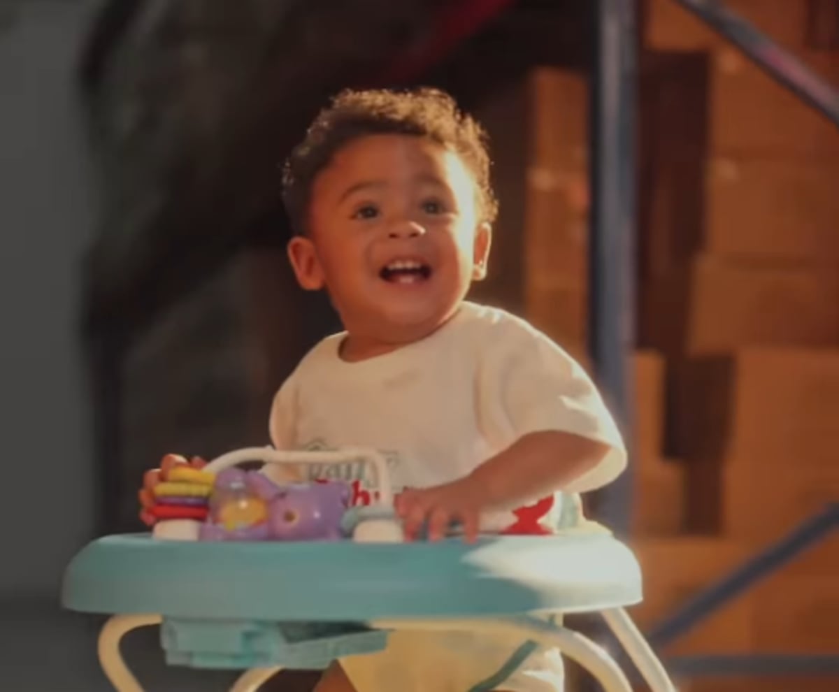 La presentadora Jacky Guzmán revela el rostro de su hijo London