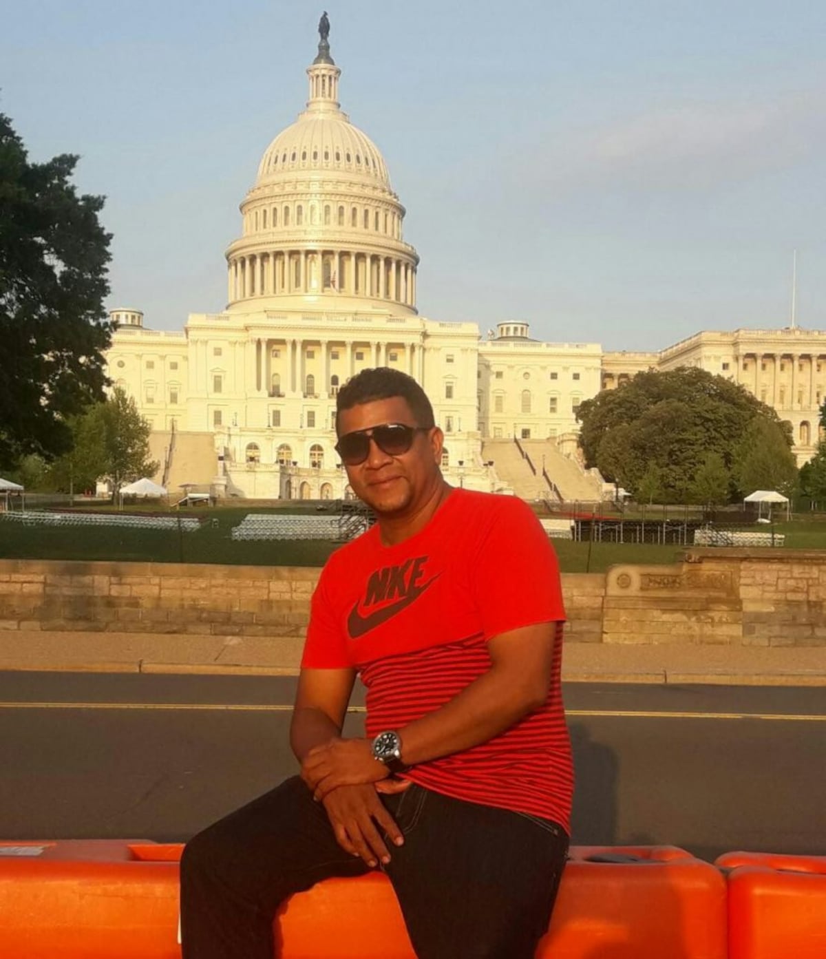 La historia del ‘diablo rojo’ que recorre las calles de Washington