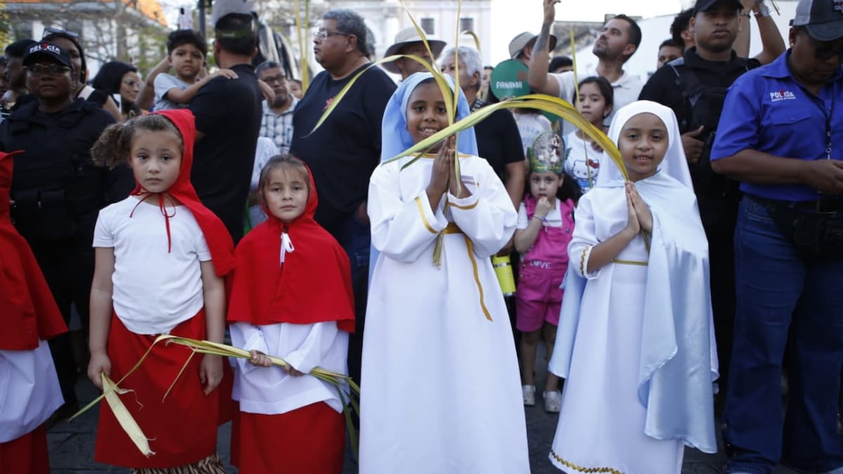 10 imágenes de la procesión del Domingo de Ramos en Casco Antiguo