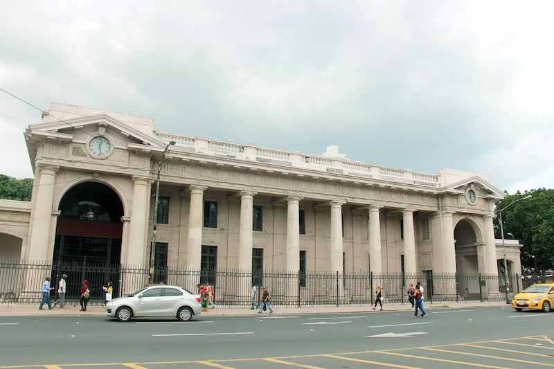 ¿Cómo participar en el concurso para diseñar el logotipo del Museo Reina Torres de Araúz?