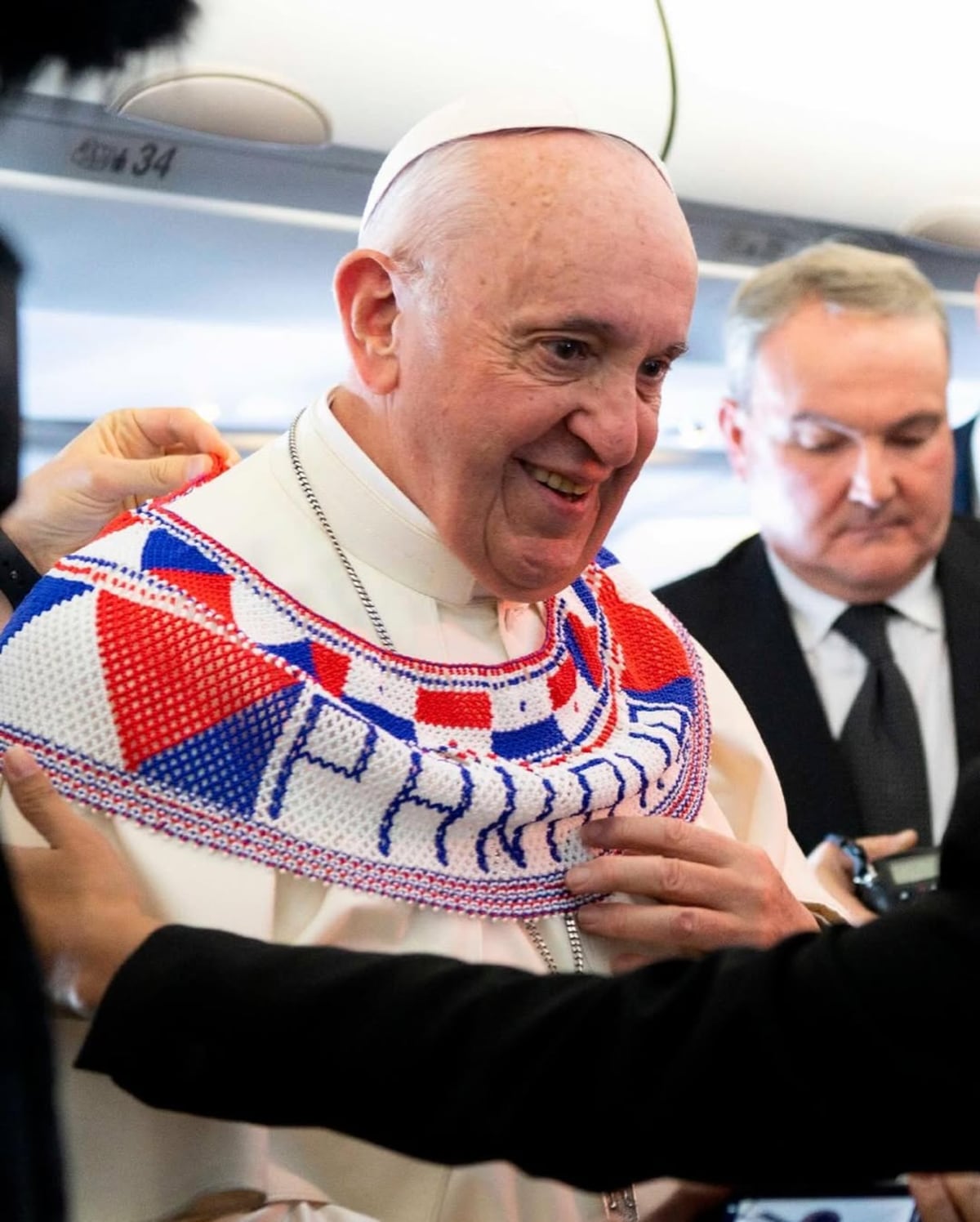 El collar de chaquiras Ngäbe-Buglé que usó el papa Francisco en su viaje a Panamá