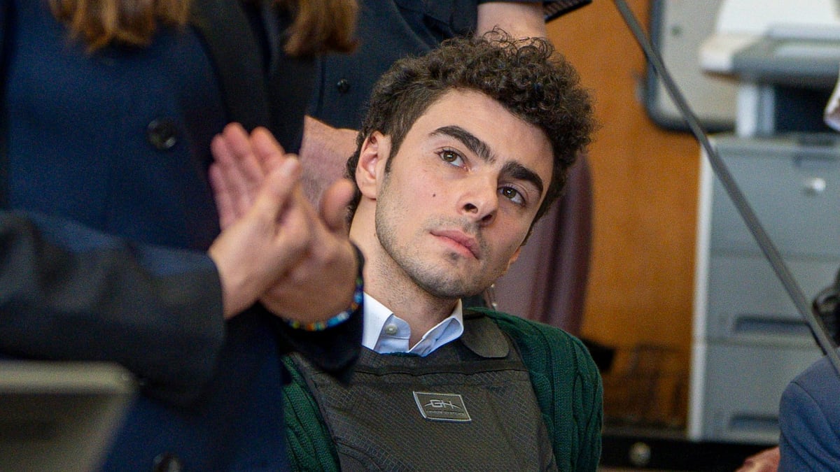 Las fotos de Luigi Mangione que están enloqueciendo a la Internet