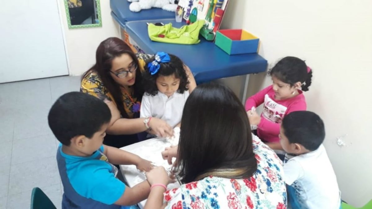 María Luisa y Marissa, las intérpretes en lengua de señas de Sech