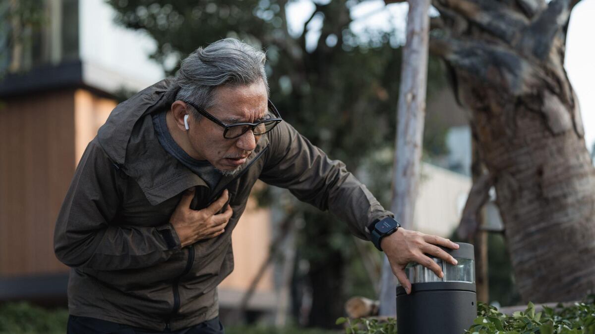 La sencilla prueba que te permite conocer la edad de tus pulmones (y cómo mejorar su salud)