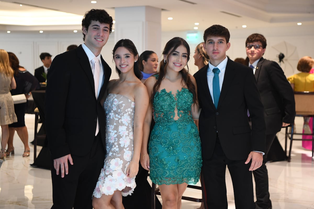 27 jóvenes participarán en el Festival de Debutantes 2025