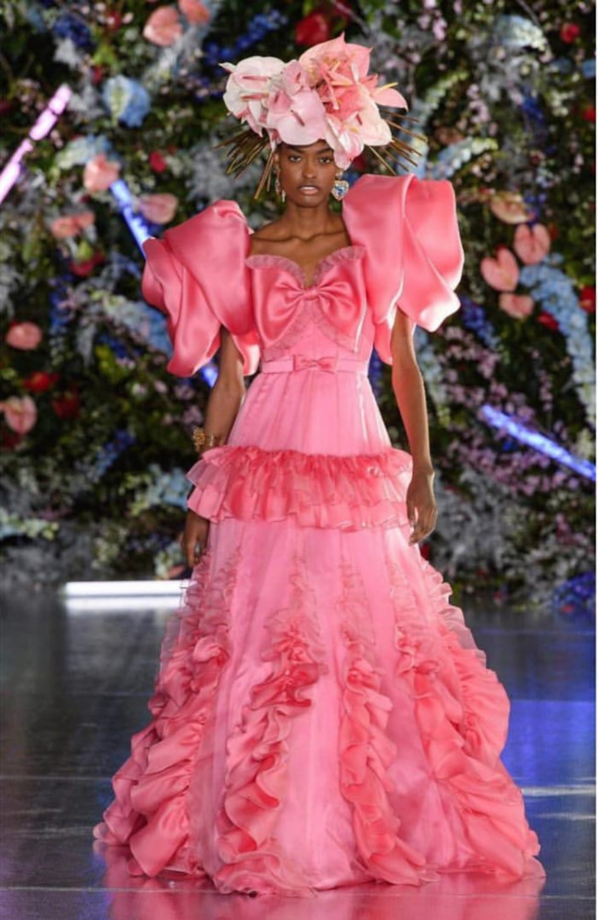 Hilary Cerezo, de Colón a la alta costura de París