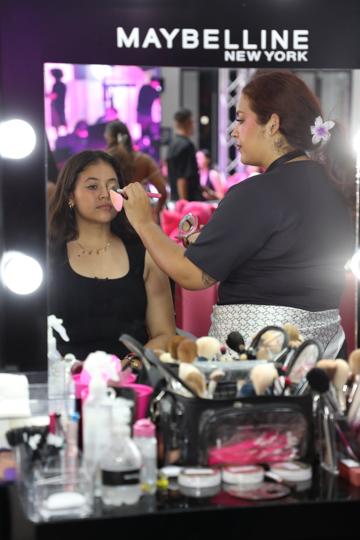 Luces, cámara, Maybelline 