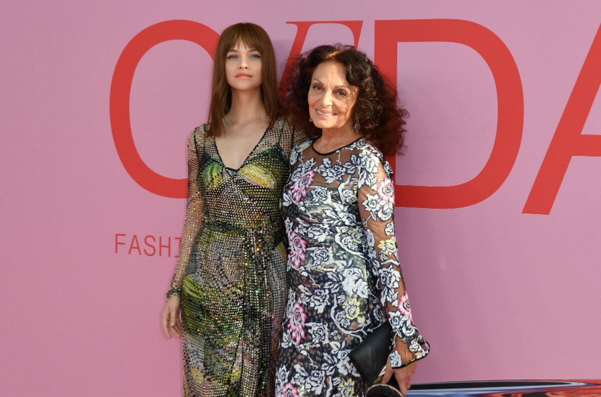Jennifer López y otros ganadores de los premios CFDA