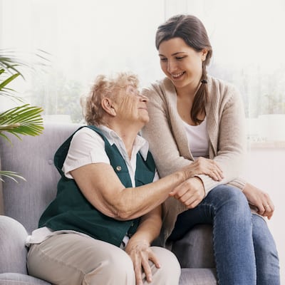 ¿Quién se queda con la abuela?
