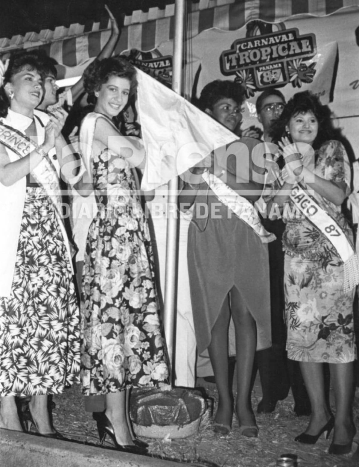 Las imágenes de Lorena Castillo de Varela como reina del Carnaval