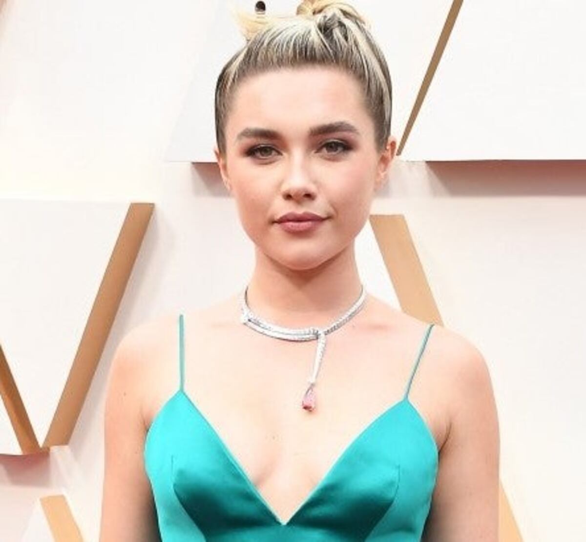 10 celebridades y sus joyas en los premios Oscar 2020