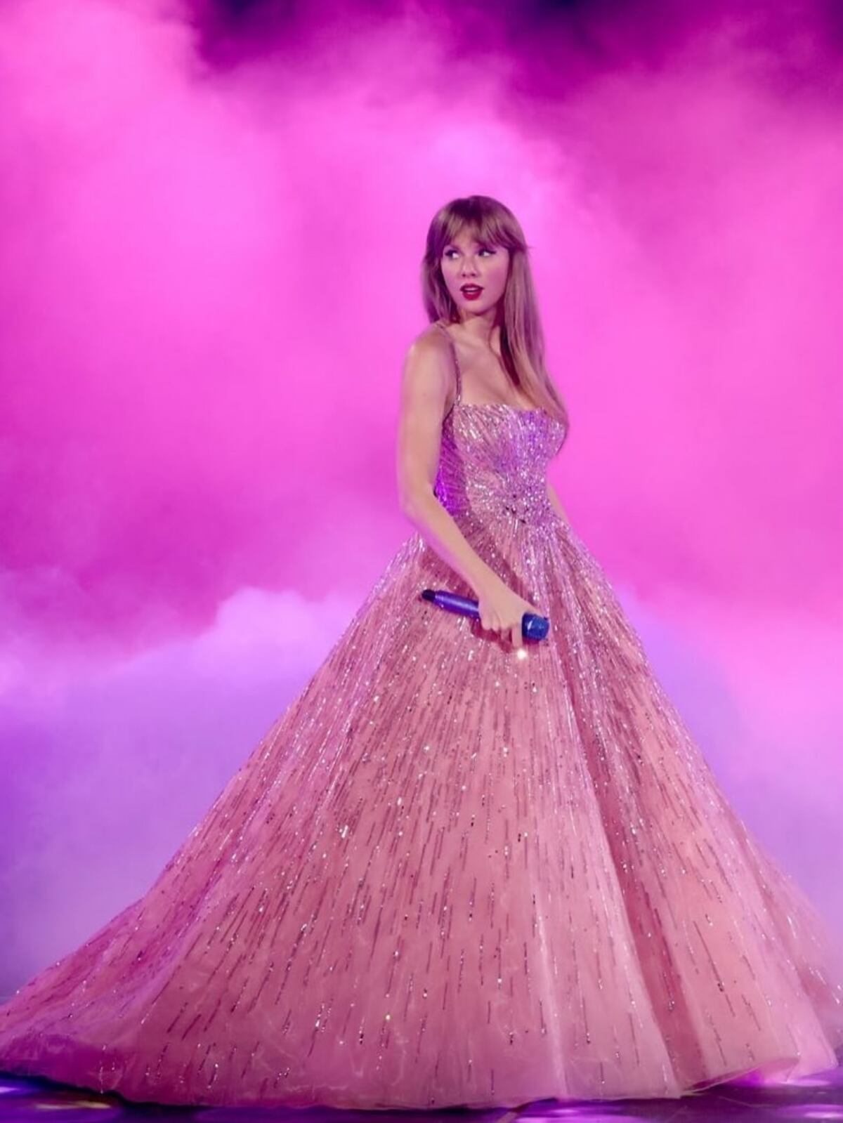 Los atuendos de Taylor Swift en su gira Eras y sus significados