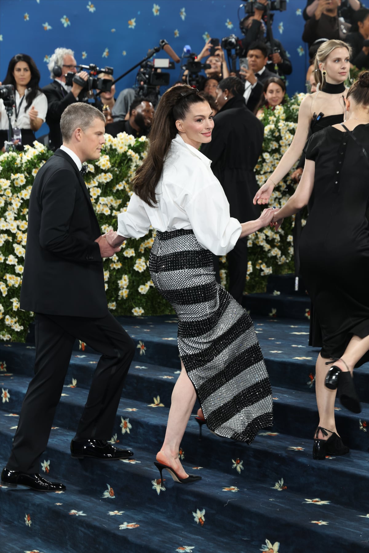 Anne Hathaway se inspiró en André Leon Talley para la gala del Met