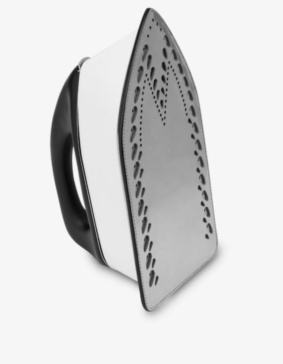 Espagueti, pescado y hasta una plancha:¿comprarías alguno de estos bolsos Moschino valorados en más de mil dólares?