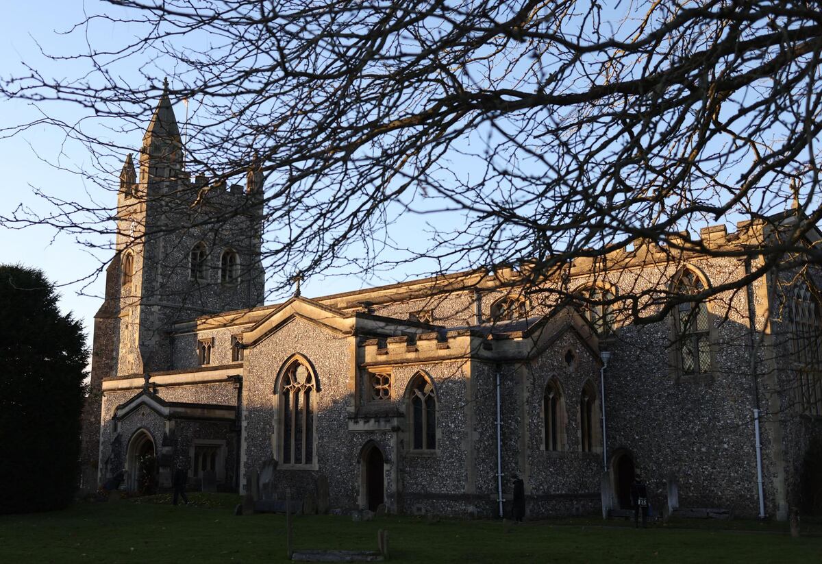 Los integrantes de One Direction se reúnen en público en el funeral de Liam Payne