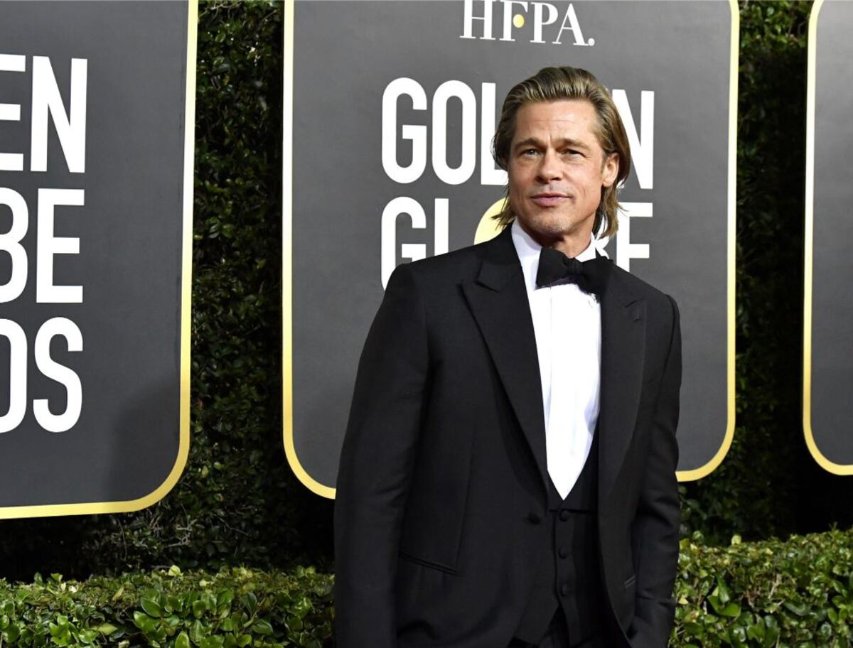 Siete imágenes de Brad Pitt en los Globos de Oro 2020