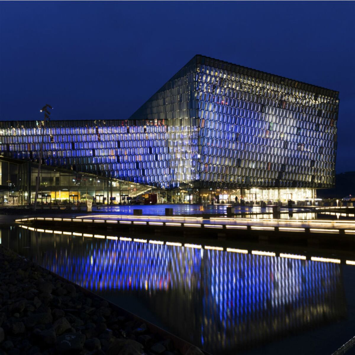 Gira por Islandia, un destino fascinante en ascenso