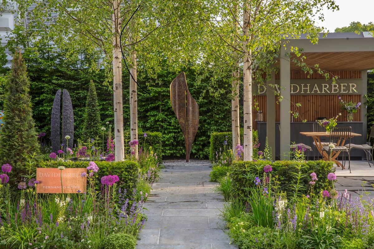 El panameño Fernando Wong recibe un reconocimiento de 5 estrellas en el RHS Chelsea Flower Show de 2025
