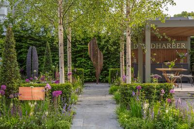 El panameño Fernando Wong recibe un reconocimiento de 5 estrellas en el RHS Chelsea Flower Show de 2025 
