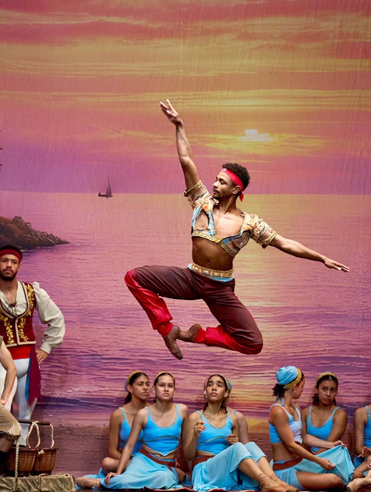 Bailarines de ballet: los hombres reivindican su espacio en la danza clásica