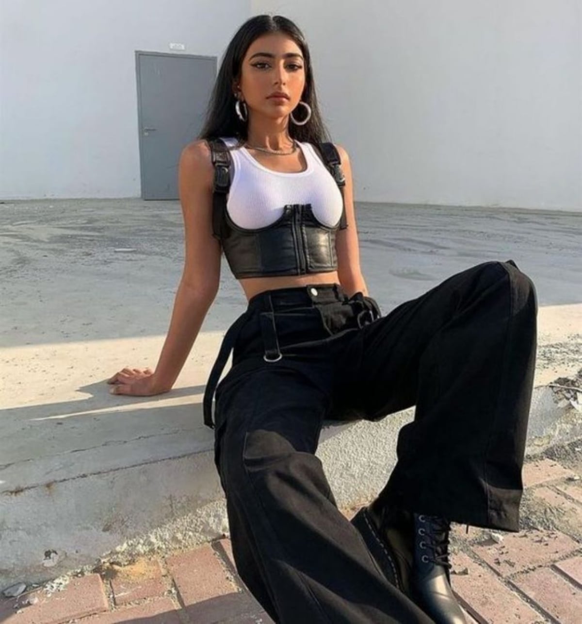 Outfits para cantar ‘Safaera’ y perrear (sola) en el concierto de Bad Bunny en Panamá