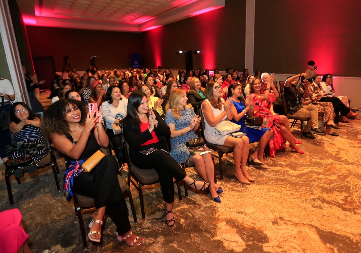 Todas somos únicas como ELLAS: una noche de liderazgo y empoderamiento femenino 