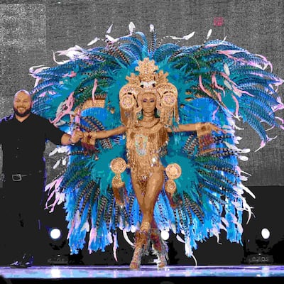 Una noche de brillo y folclore en la Gala Viva Panamá